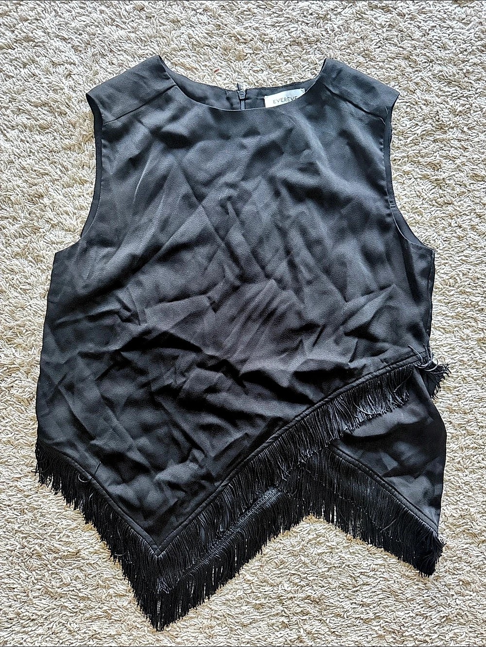 EVERÉVE Evelyn Fringe Trim Satin Top Black Fringe Tank Top Size Small NWT